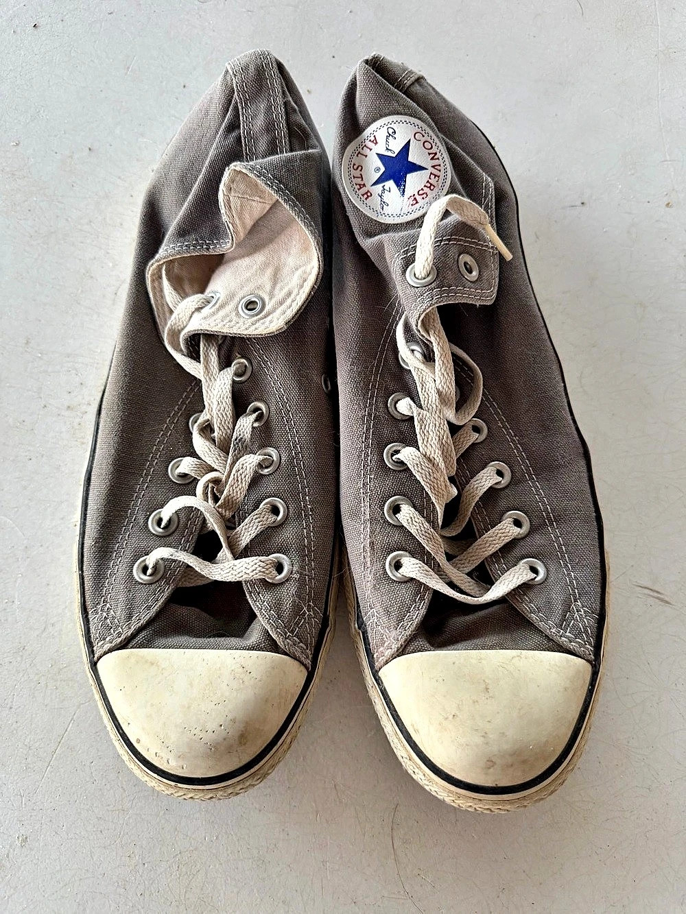 Converse Chuck Taylor All Star Sneakers Gray